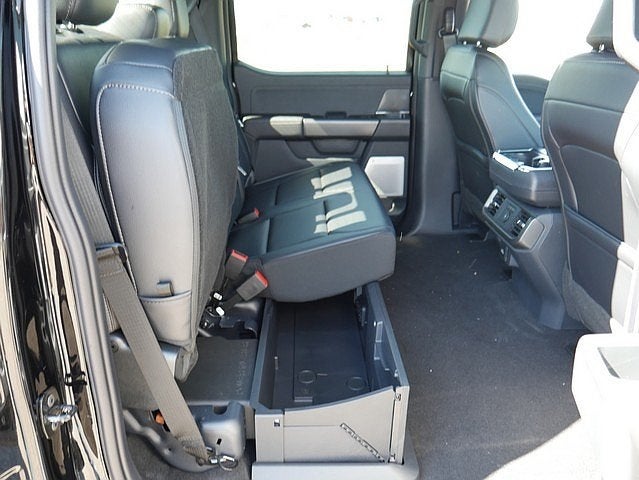 2025 Ford F-150 Lariat CREW 4WD