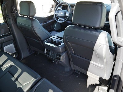 2025 Ford F-150 Lariat CREW 4WD