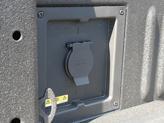 2025 Ford F-150 Lariat CREW 4WD