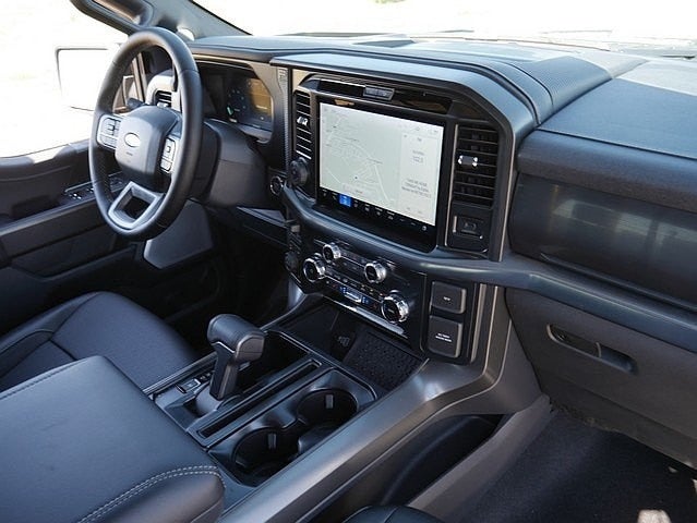 2025 Ford F-150 Lariat CREW 4WD