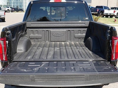 2025 Ford F-150 Lariat CREW 4WD