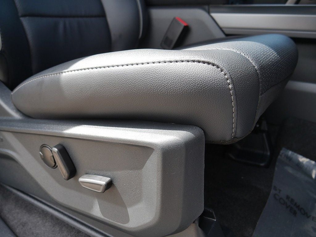 2026 Ford F-150 Lariat CREW 4WD