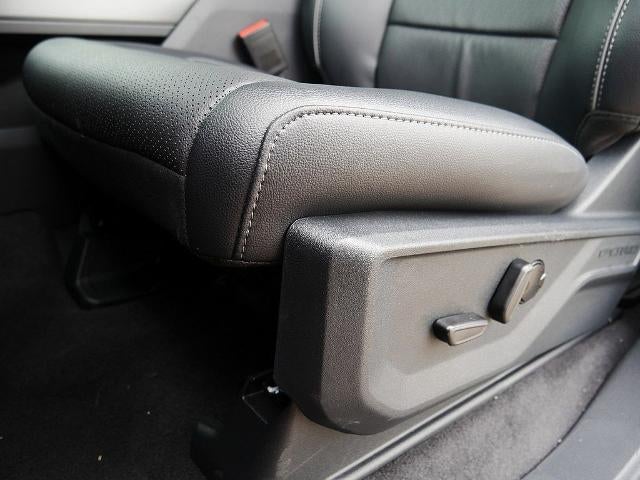 2026 Ford F-150 Lariat CREW 4WD