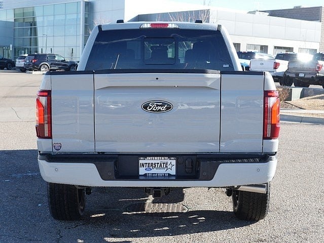 2026 Ford F-150 Lariat CREW 4WD