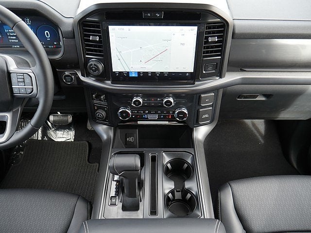 2026 Ford F-150 Lariat CREW 4WD