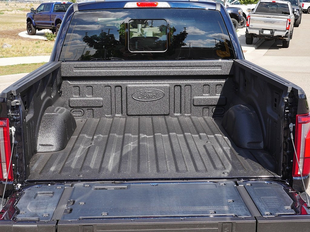 2026 Ford F-150 Lariat CREW 4WD
