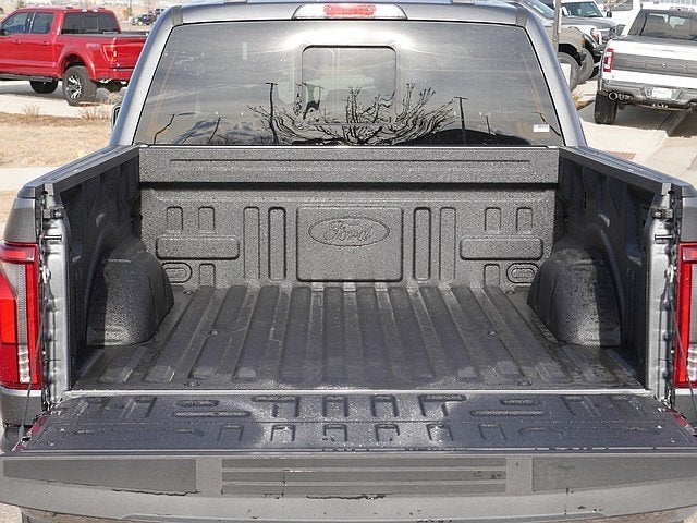 2026 Ford F-150 Lariat CREW 4WD