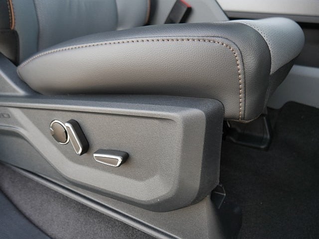 2026 Ford F-150 Lariat CREW 4WD