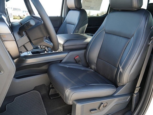 2026 Ford F-150 Lariat CREW 4WD