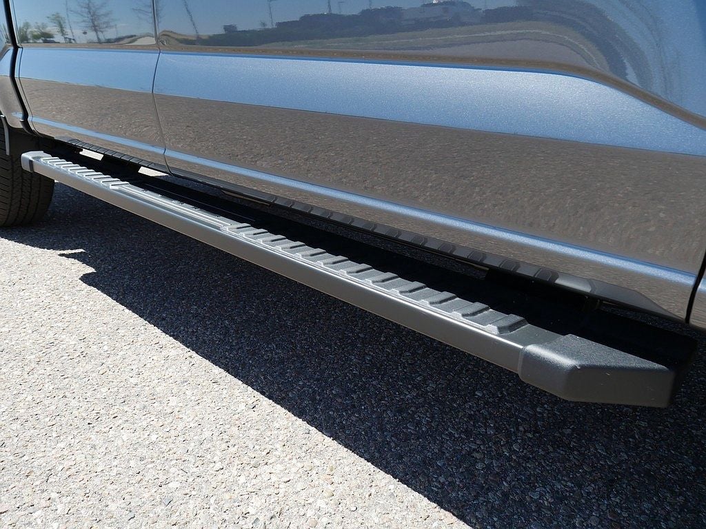 2026 Ford F-150 Lariat CREW 4WD