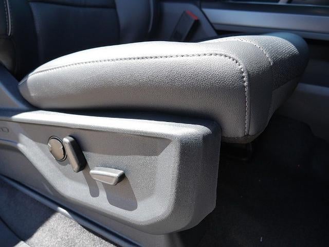 2026 Ford F-150 Lariat CREW 4WD