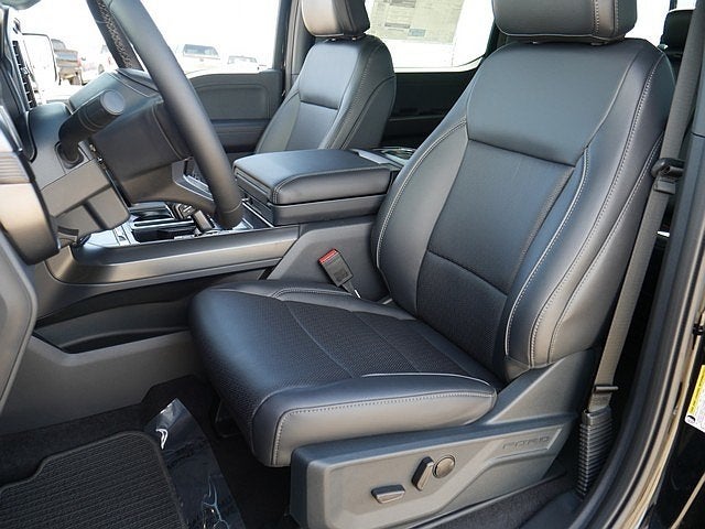 2026 Ford F-150 Lariat CREW 4WD