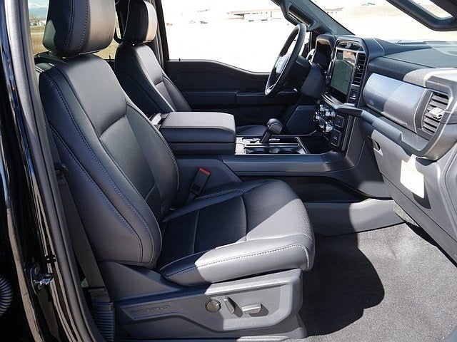 2026 Ford F-150 Lariat CREW 4WD