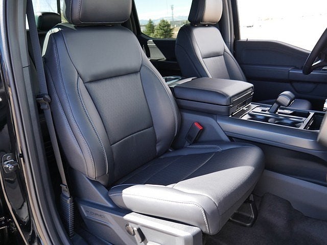 2026 Ford F-150 Lariat CREW 4WD