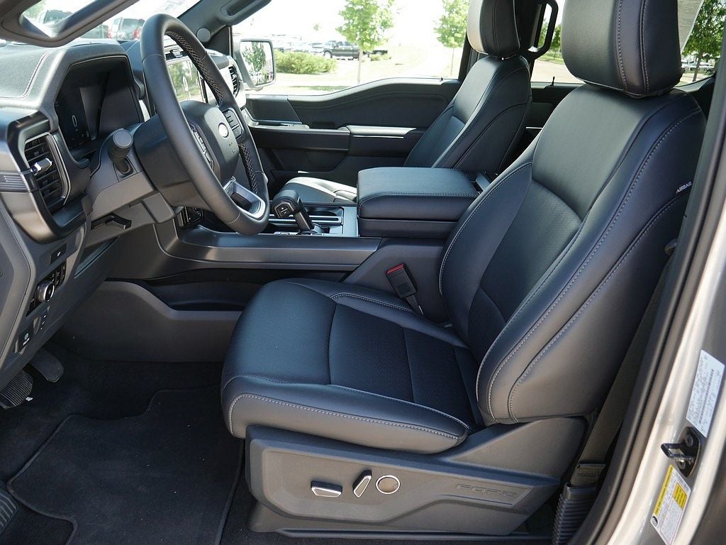 2026 Ford F-150 Lariat CREW 4WD