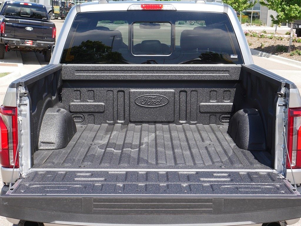 2026 Ford F-150 Lariat CREW 4WD