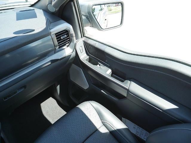 2026 Ford F-150 Lariat CREW 4WD