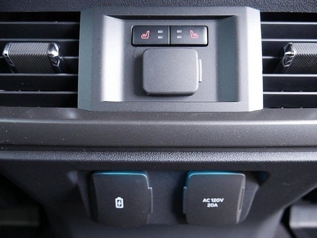 2026 Ford F-150 Lariat CREW 4WD