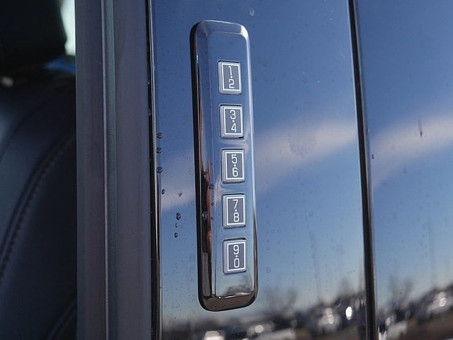 2026 Ford F-150 Lariat CREW 4WD