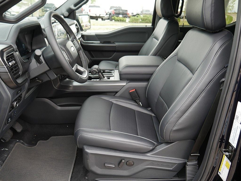 2026 Ford F-150 Lariat CREW 4WD