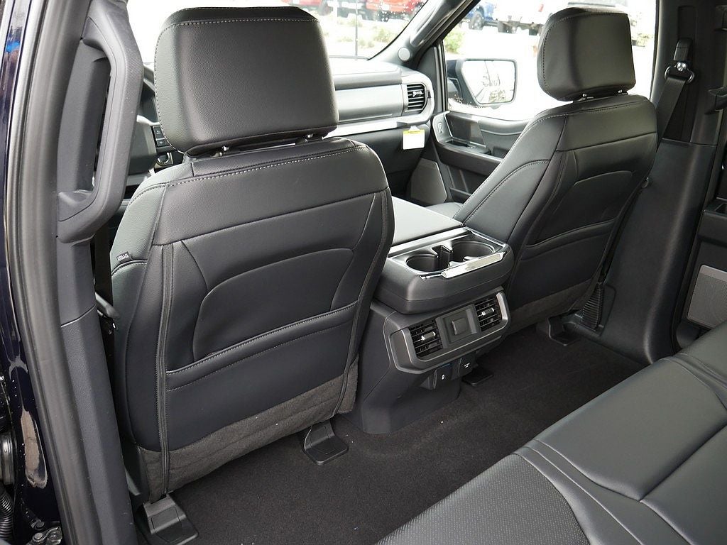 2026 Ford F-150 Lariat CREW 4WD