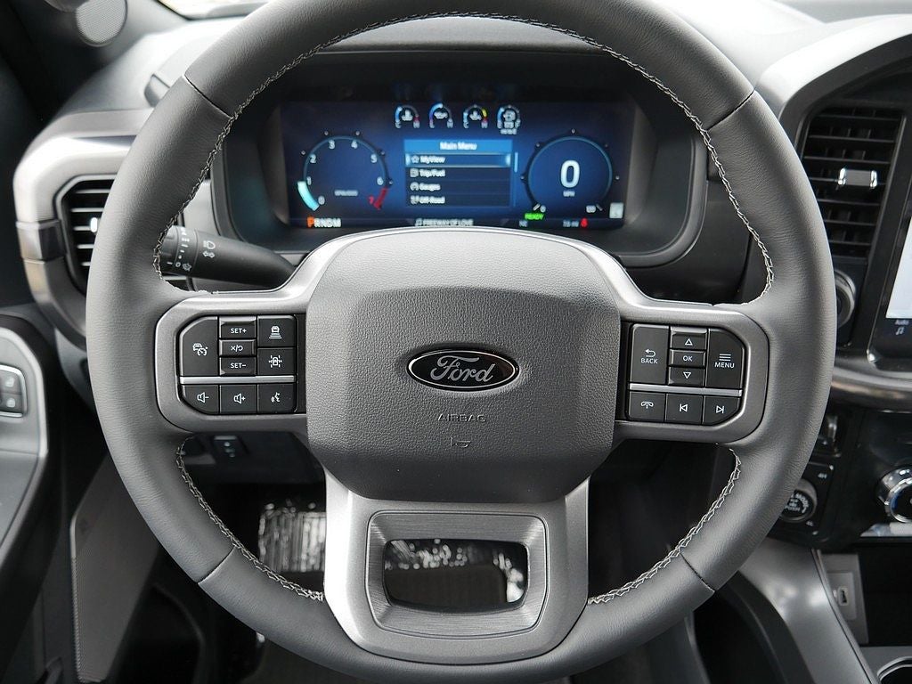 2026 Ford F-150 Lariat CREW 4WD