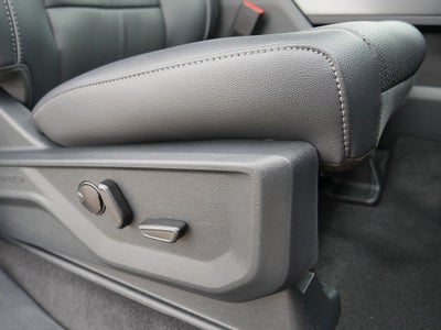 2026 Ford F-150 Lariat CREW 4WD