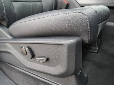 2026 Ford F-150 Lariat CREW 4WD