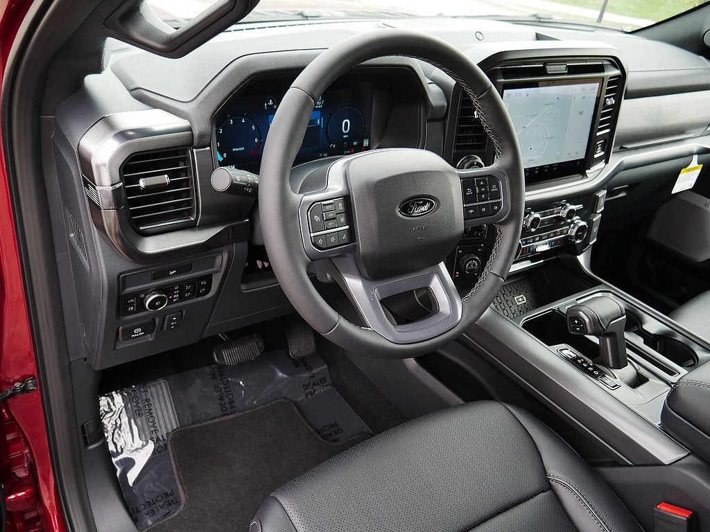 2026 Ford F-150 Lariat CREW 4WD