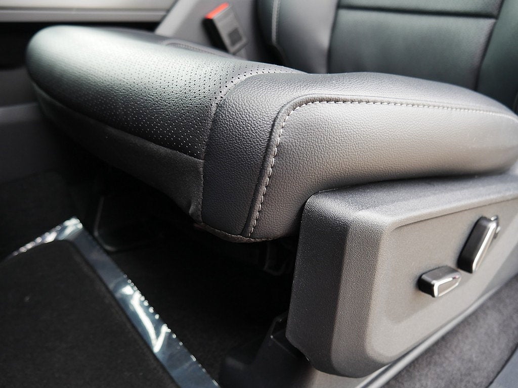 2026 Ford F-150 Lariat CREW 4WD