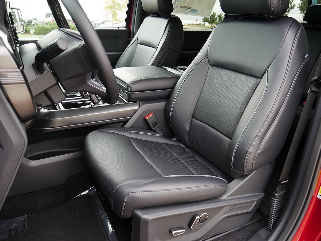 2026 Ford F-150 Lariat CREW 4WD