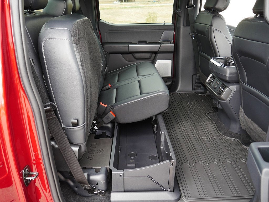 2026 Ford F-150 Lariat CREW 4WD