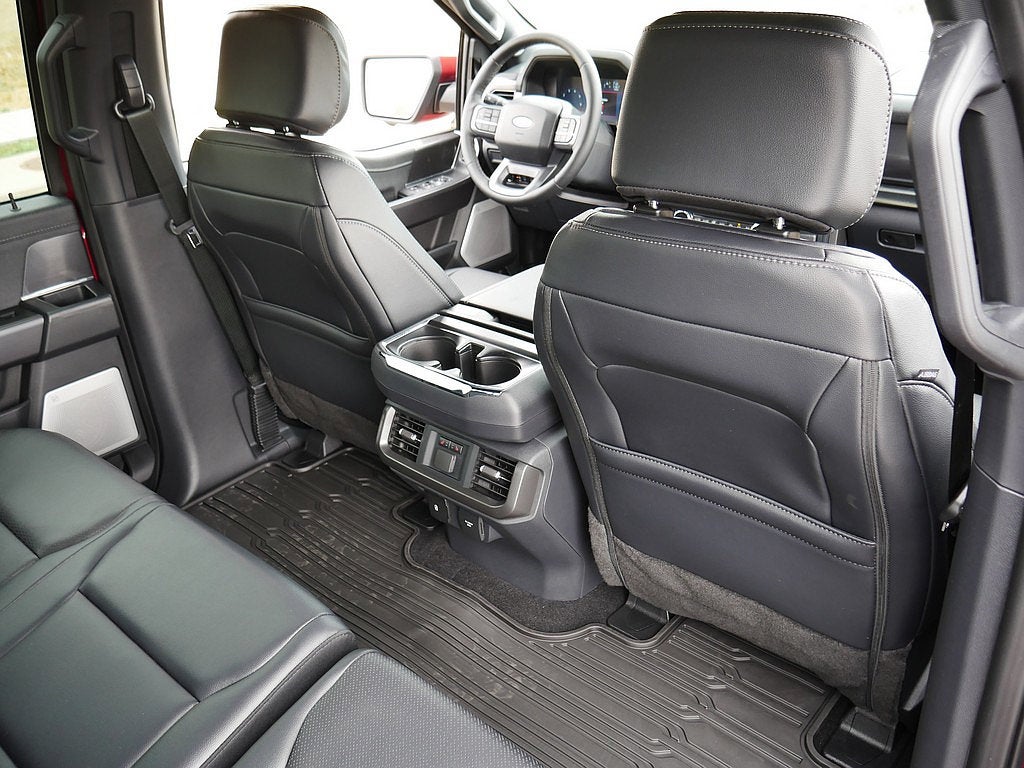 2026 Ford F-150 Lariat CREW 4WD