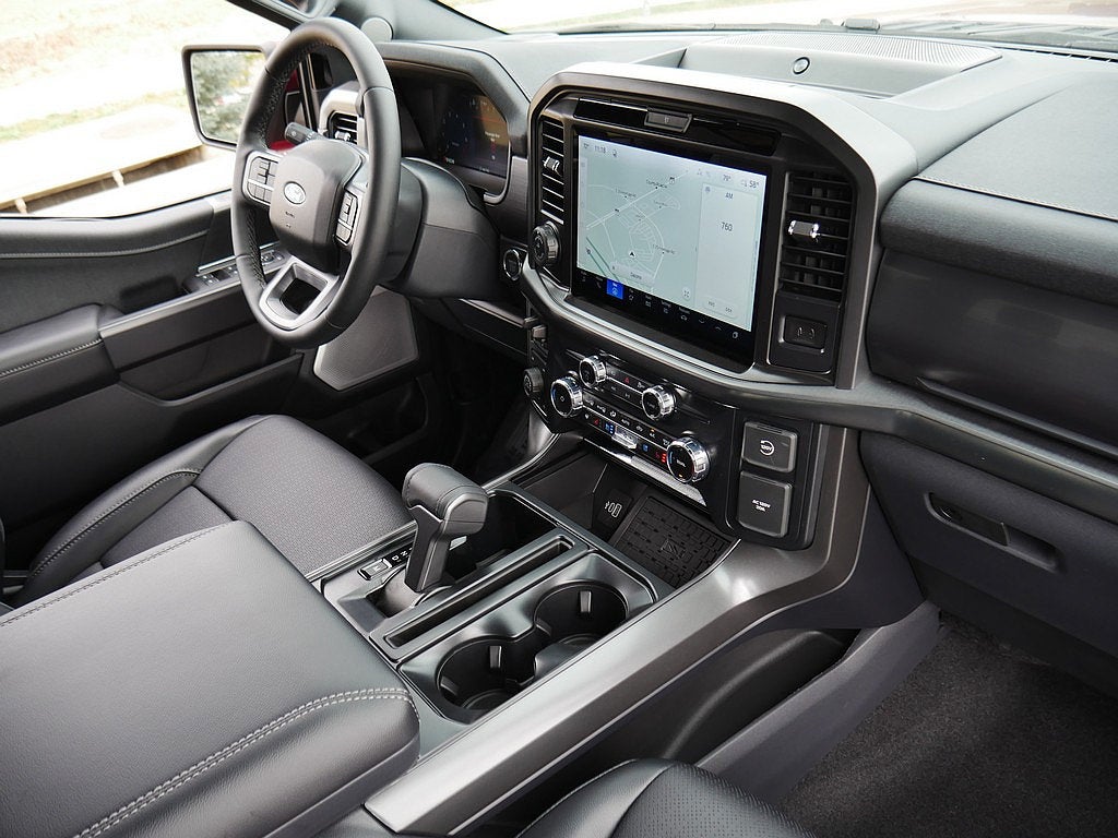 2026 Ford F-150 Lariat CREW 4WD