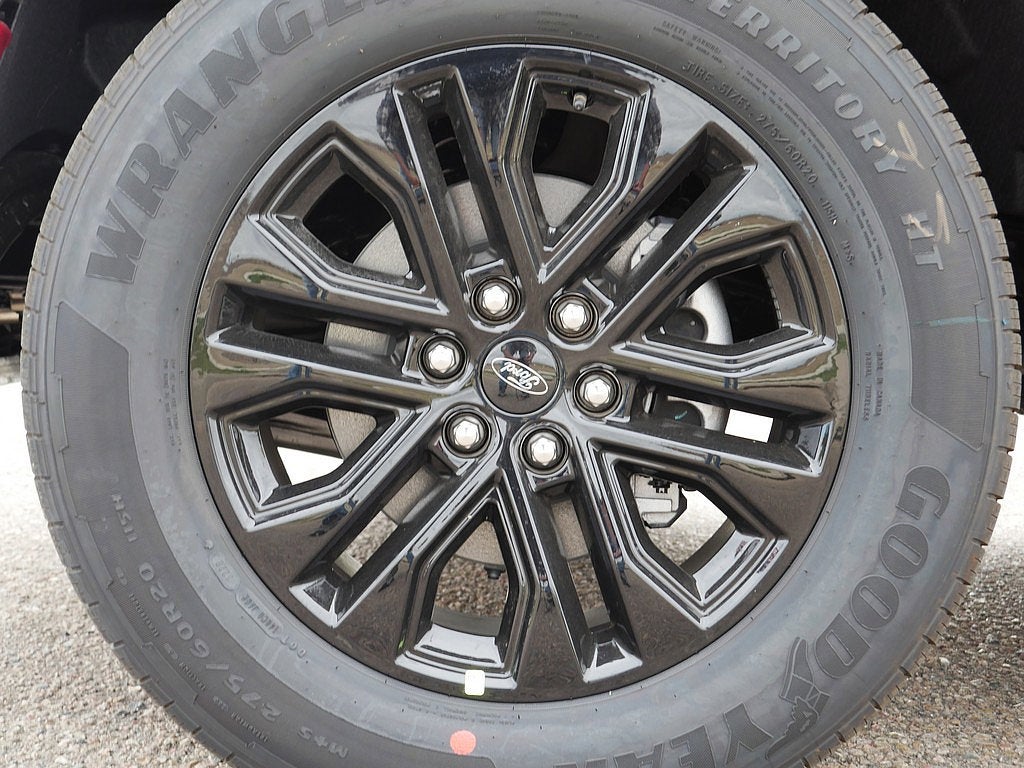 2026 Ford F-150 Lariat CREW 4WD