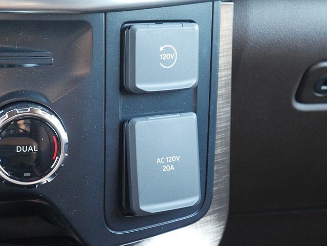 2025 Ford F-150 King Ranch CREW 4WD