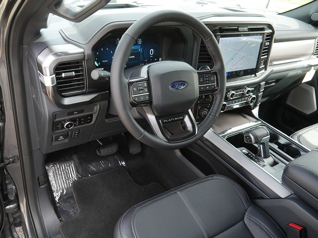2026 Ford F-150 Platinum CREW 4WD