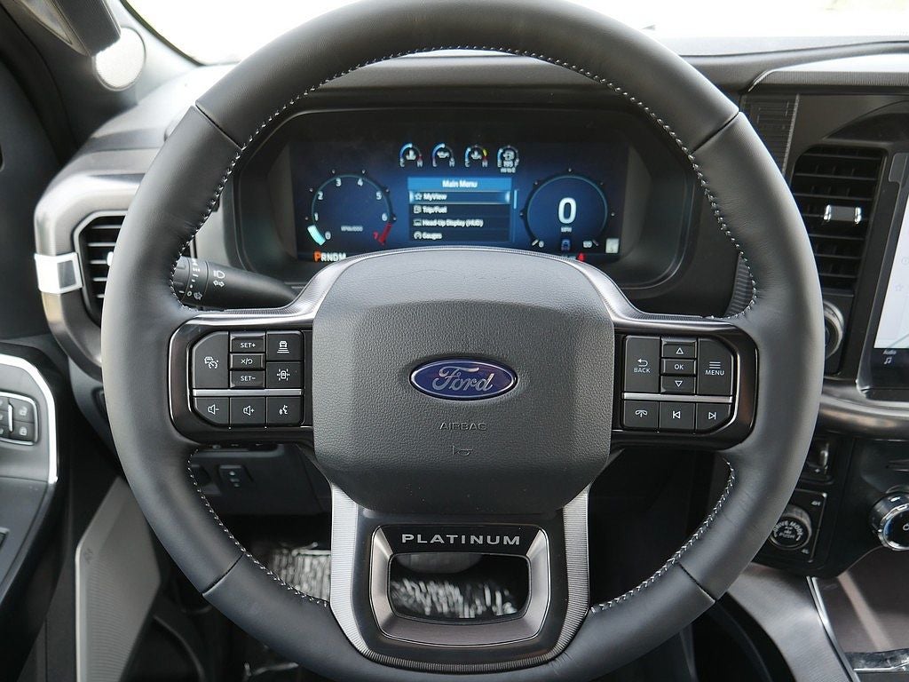 2026 Ford F-150 Platinum CREW 4WD