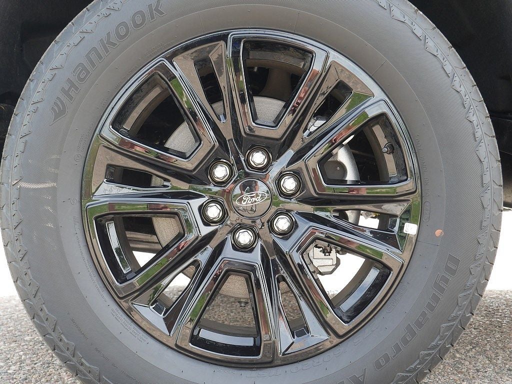 2026 Ford F-150 Platinum CREW 4WD