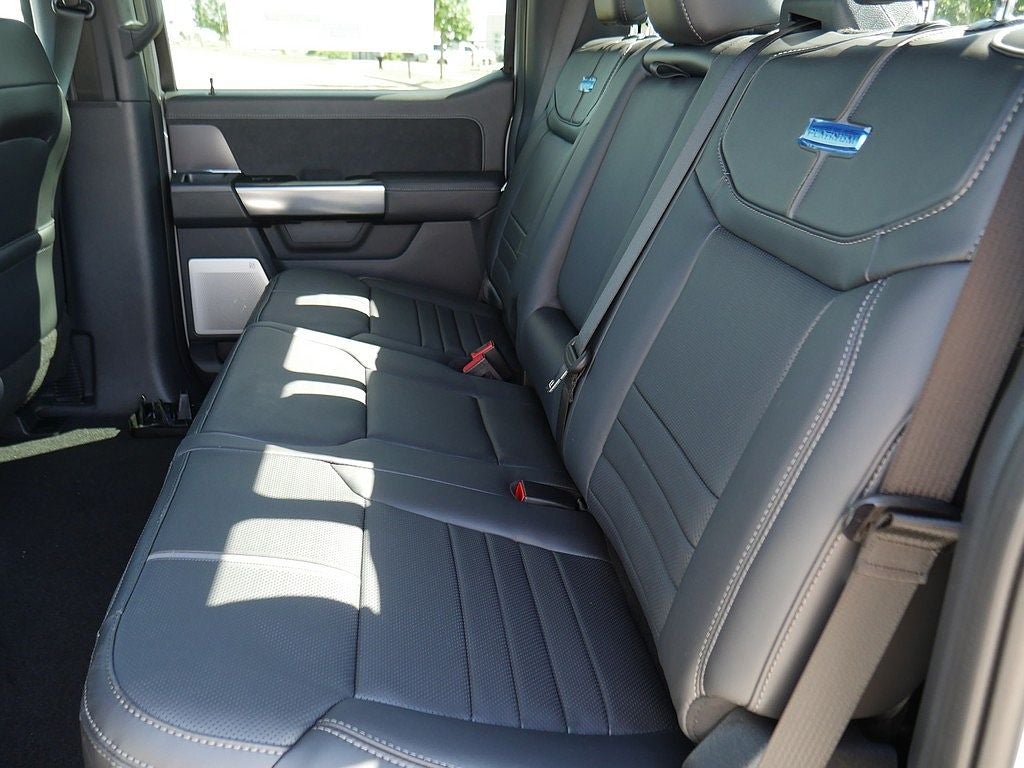2026 Ford F-150 Platinum CREW 4WD