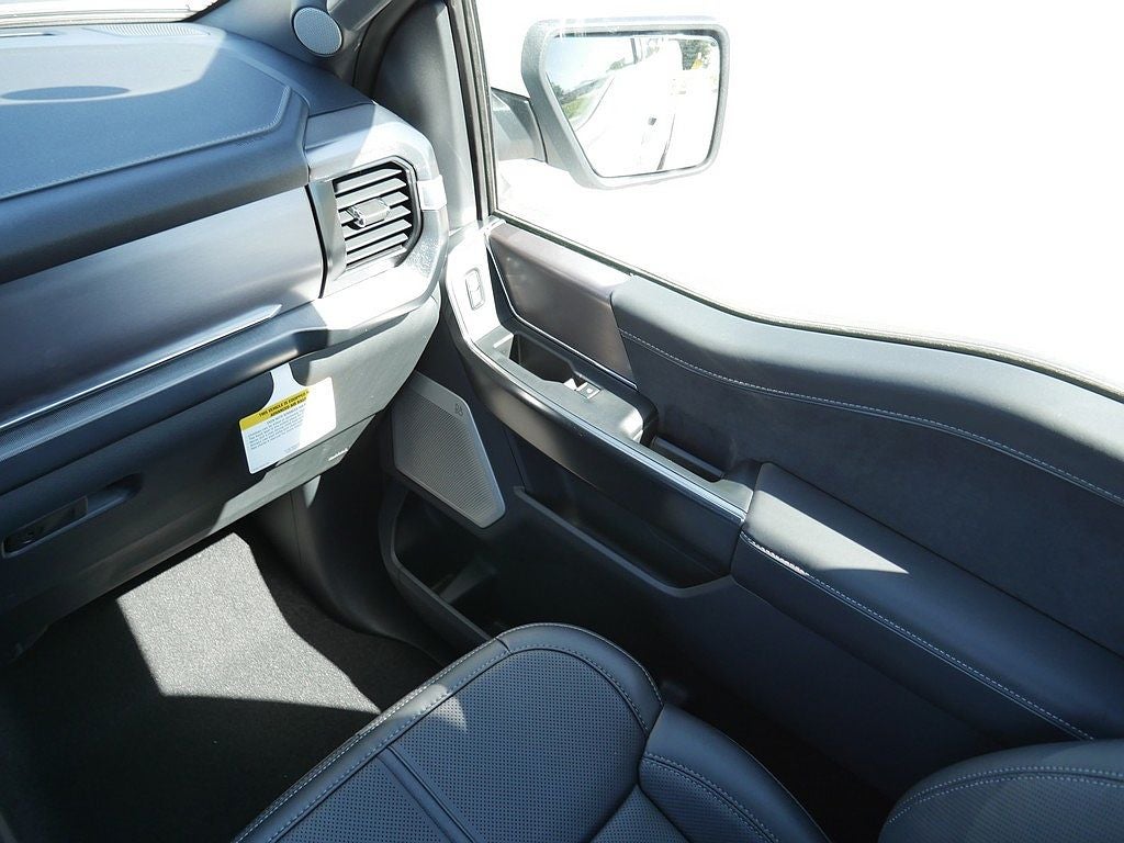 2026 Ford F-150 Platinum CREW 4WD