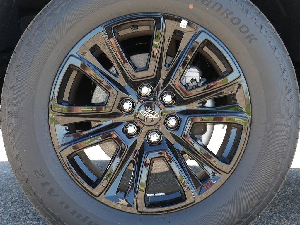 2026 Ford F-150 Platinum CREW 4WD