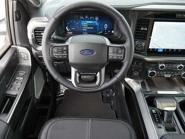 2026 Ford F-150 Platinum CREW 4WD