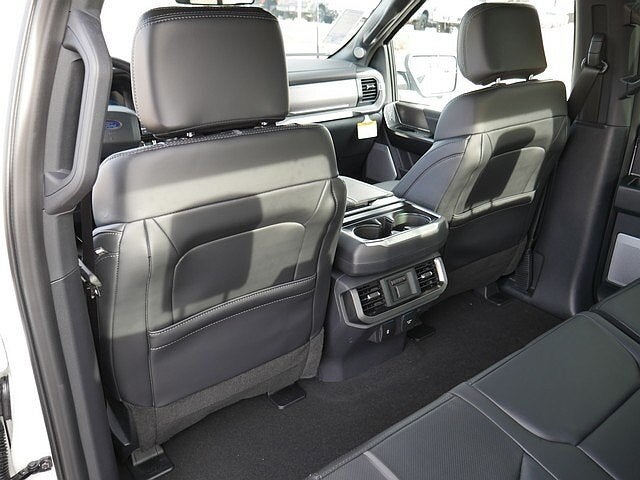 2026 Ford F-150 Platinum CREW 4WD