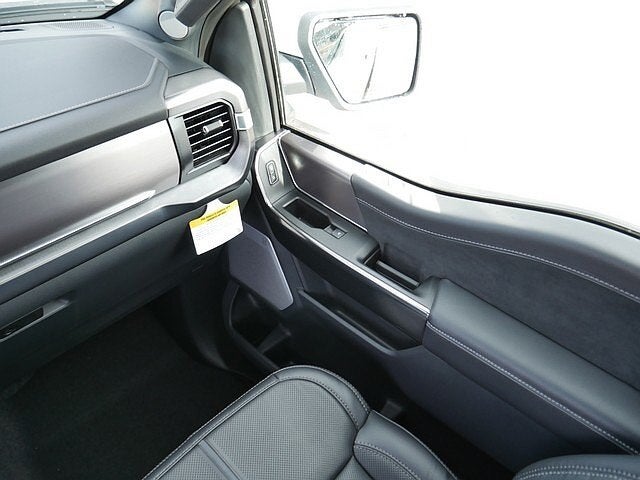 2026 Ford F-150 Platinum CREW 4WD