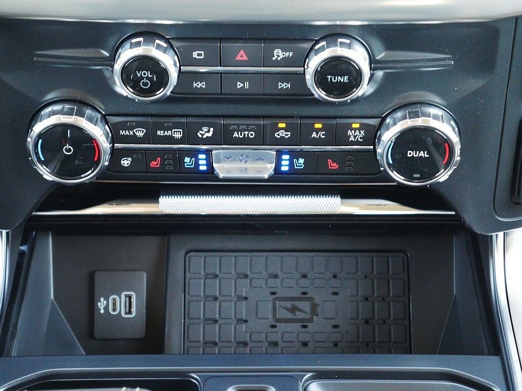 2026 Ford F-150 Platinum CREW 4WD