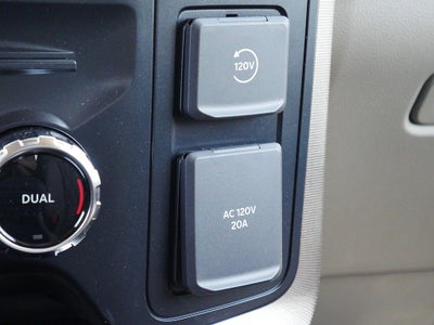 2026 Ford F-150 Platinum CREW 4WD