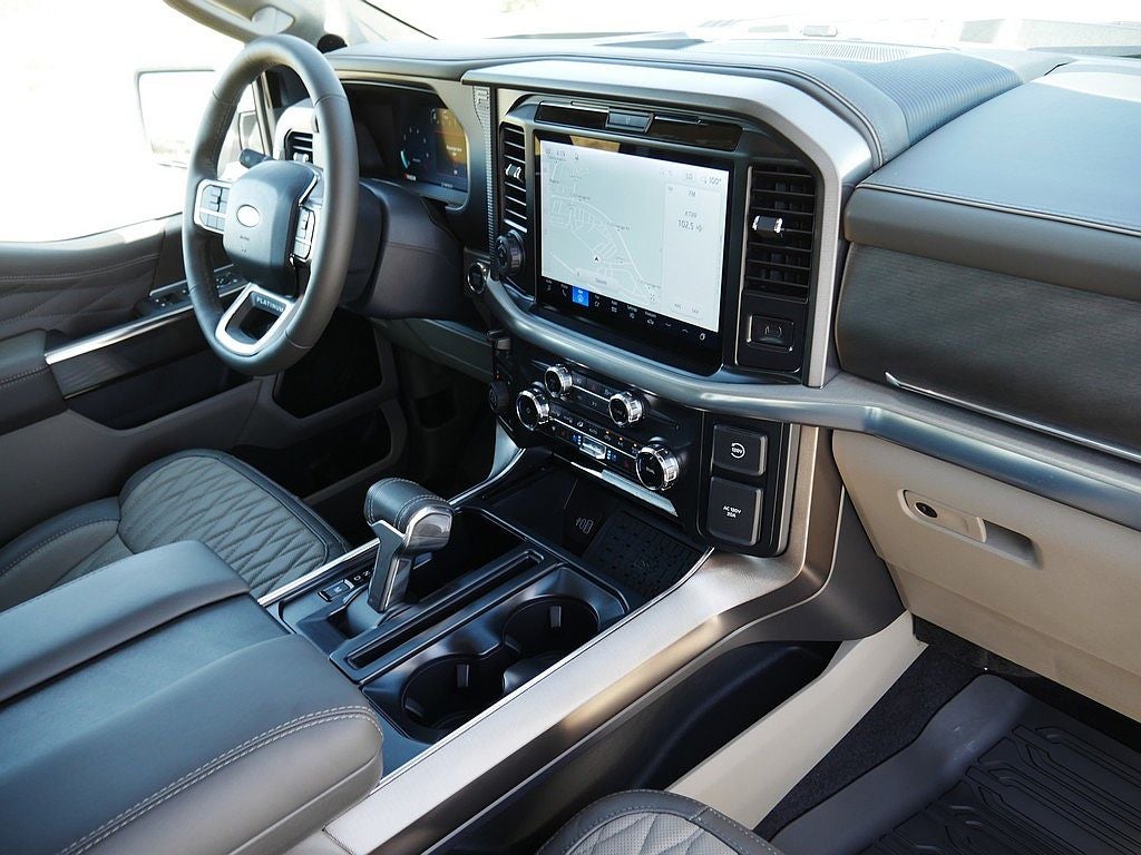 2026 Ford F-150 Platinum CREW 4WD