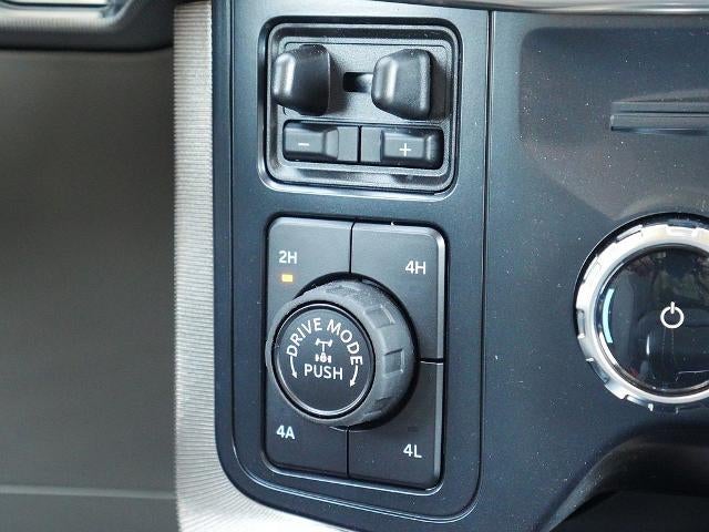 2026 Ford F-150 Platinum CREW 4WD