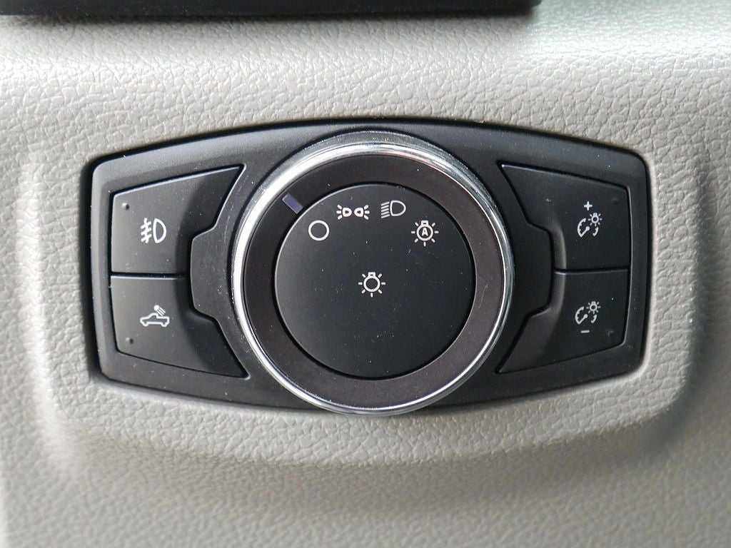 2019 Ford F-150 XL REG CAB 5.0 RWD